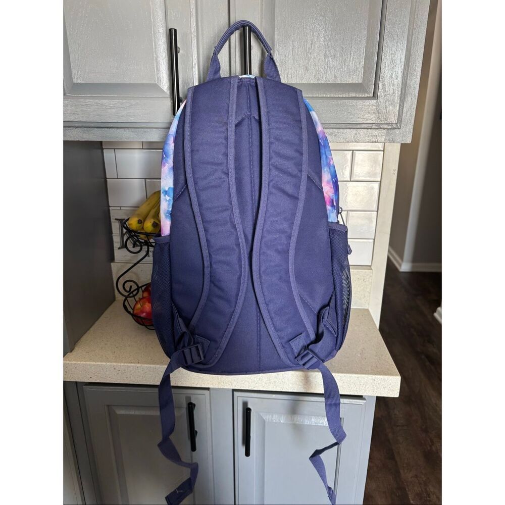 Backpack  - Picture 2 of 8